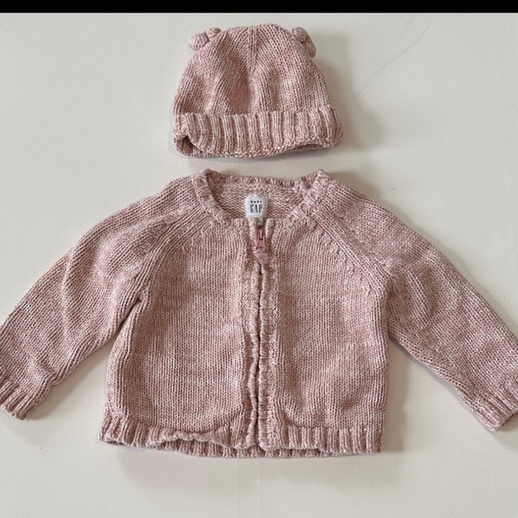GAP Pink Knit Baby Cardigan and Beanie Set - Picture 2 of 4